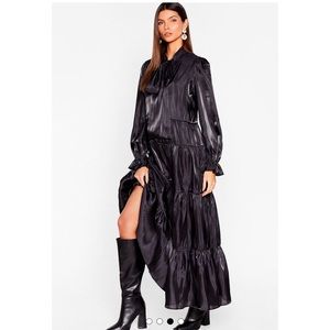Nasty Gal Bow More Games Satin Maxi Dress